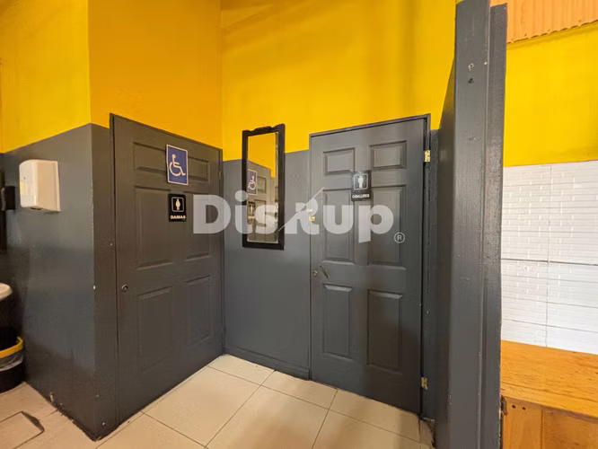 Alquiler de local comercial para restaurante en Tibás. ¡Listo para operar!