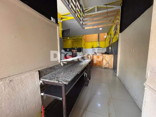 Alquiler de local comercial para restaurante en Tibás. ¡Listo para operar!