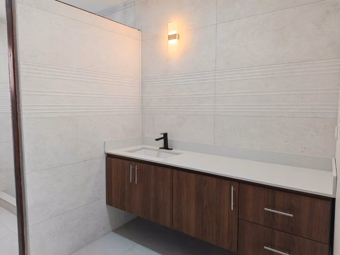 Amplia Casa en Curridabat, Residencial Altamonte - Imagen 6