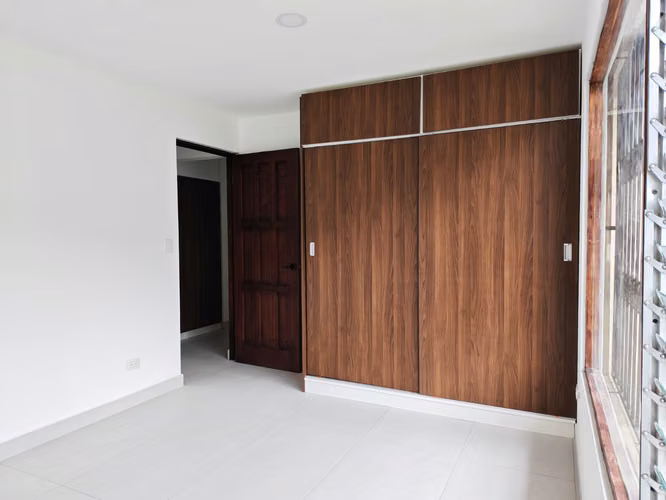 Amplia Casa en Curridabat, Residencial Altamonte - Imagen 10