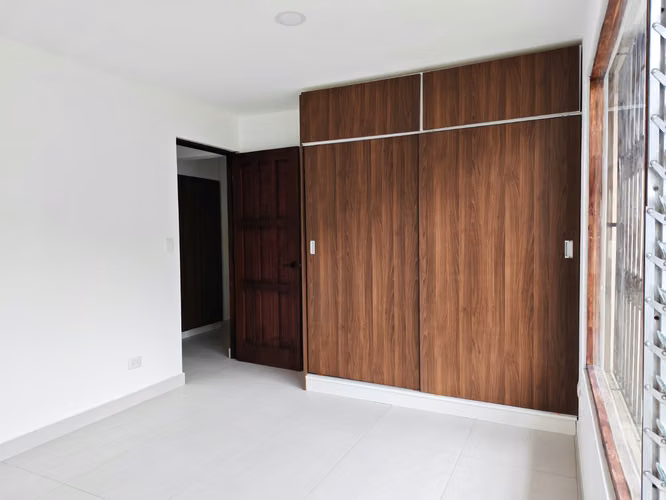 Amplia Casa en Curridabat, Residencial Altamonte - Imagen 4