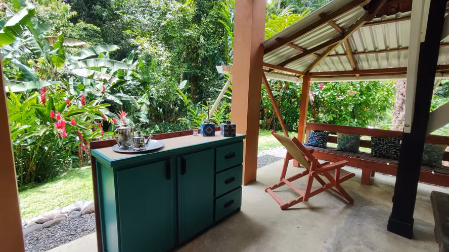 SE VENDE PROPIEDAD EN COCLES  - CALLE MARGARITA - CAHUITA - PUERTO VIEJO