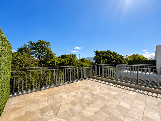 VENTA / ALQUILER DE APARTAMENTO EN THE IVY, GUACHIPELÍN* - Imagen 3