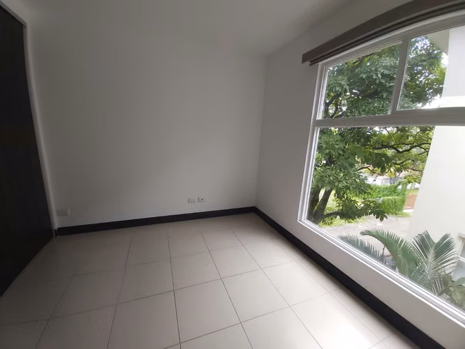Alquiler de Apartamento en Heredia, Belen. Condominio Vistas de la Rambla - Imagen 13