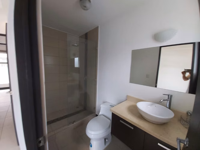 Alquiler de Apartamento en Heredia, Belen. Condominio Vistas de la Rambla - Imagen 12