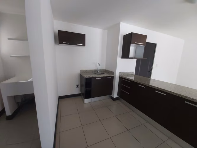 Alquiler de Apartamento en Heredia, Belen. Condominio Vistas de la Rambla - Imagen 8