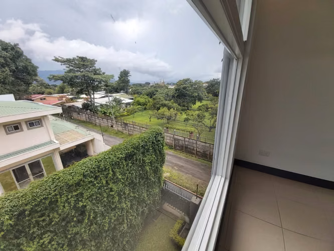 Alquiler de Apartamento en Heredia, Belen. Condominio Vistas de la Rambla - Imagen 9