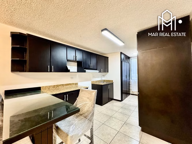 Apartamento en Alquiler con Amplia Terraza y Amenidades. - Imagen 6