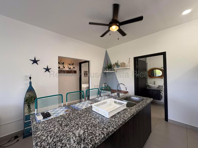 Alquilo Apartamento Amoblado Jaco Centro - Imagen 4