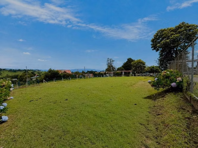 Venta de lote en Santa Elena, San Isidro de Heredia - Imagen 10