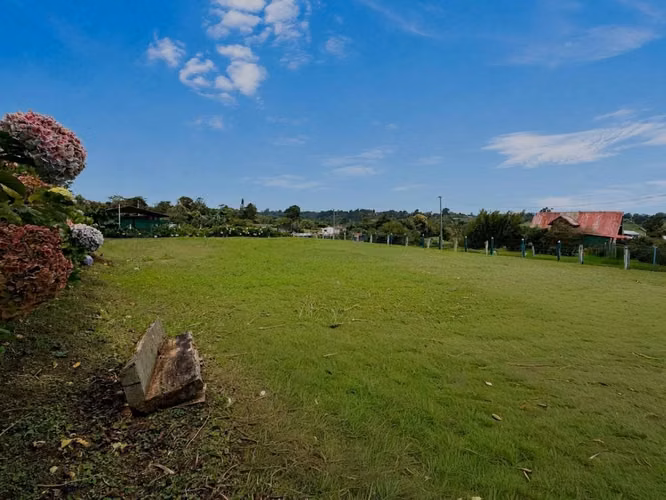 Venta de lote en Santa Elena, San Isidro de Heredia - Imagen 3