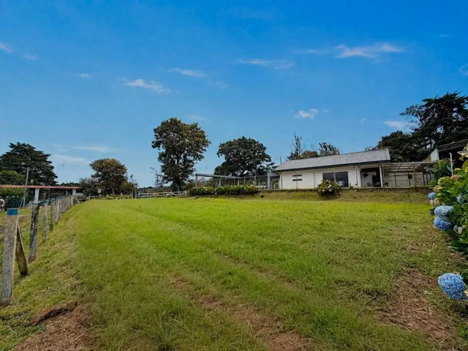 Venta de lote en Santa Elena, San Isidro de Heredia - Imagen 4