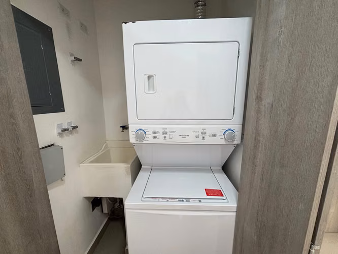 SANTA ANA-ALTO LAS PALOMAS! APARTAMENTO DE 2 HAB/1.5BAÑOS /1PARQUEO - Imagen 7