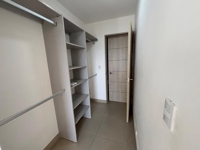 SANTA ANA-ALTO LAS PALOMAS! APARTAMENTO DE 2 HAB/1.5BAÑOS /1PARQUEO - Imagen 10
