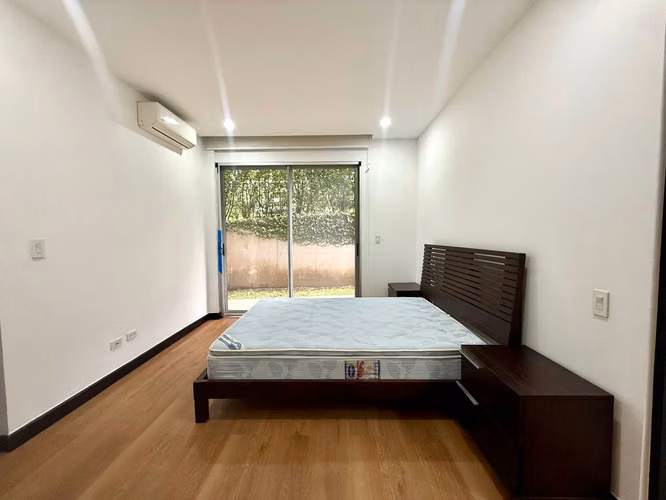 ALQUILER DE APARTAMENTO AMUEBLADO EN BOSQUES DE ESCAZU - Imagen 10