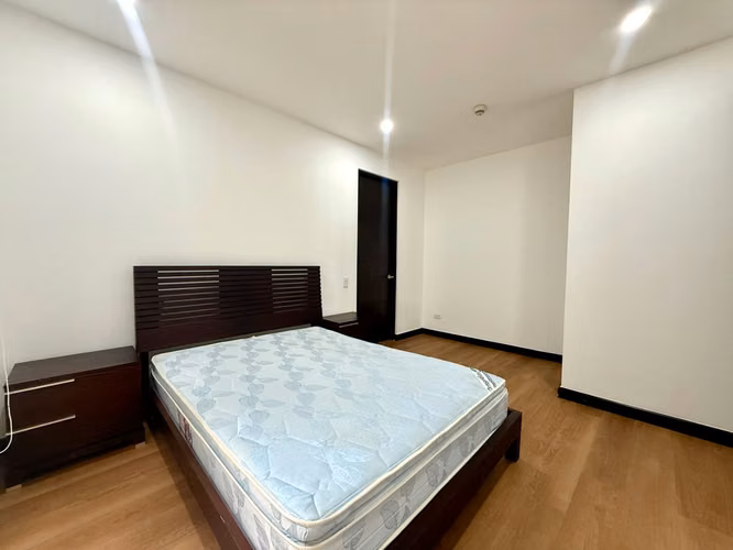 ALQUILER DE APARTAMENTO AMUEBLADO EN BOSQUES DE ESCAZU - Imagen 9