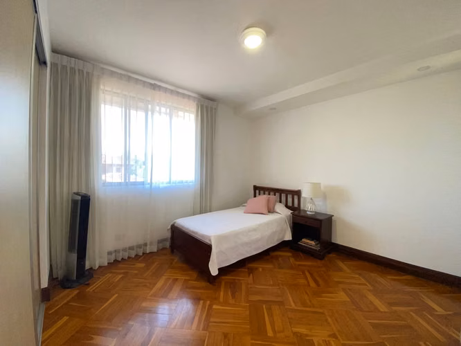 ALQUILER DE CASA AMUEBLADA EN CONDOMINIO HACIENDA REAL