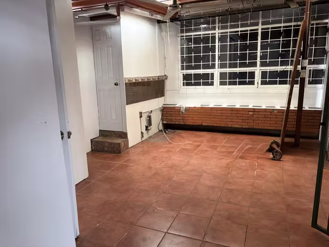 Oportunidad en Venta - Desamparados Centro.