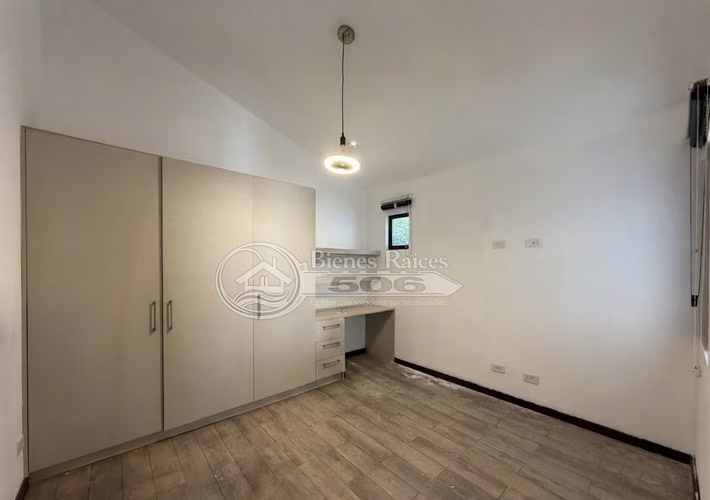 Amplia casa en Condominio Tierras de Café Heredia - Imagen 14