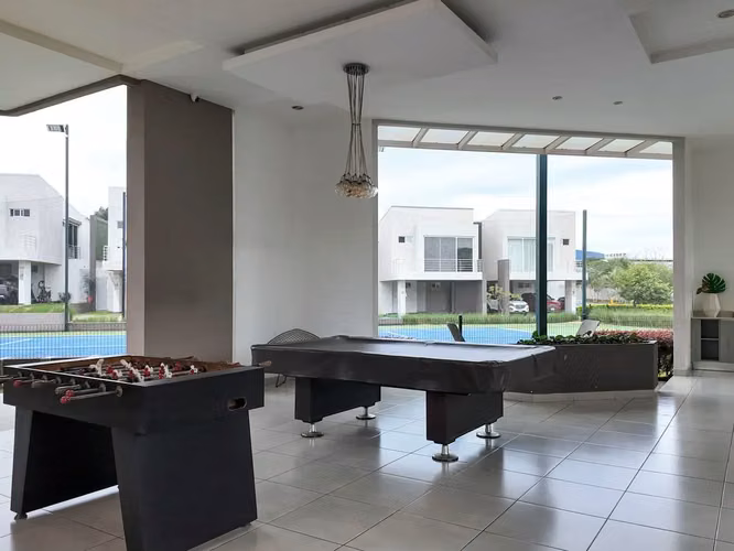 ALQUILER DE CASA EN LA ARBOLEDA AMUEBLADA - Imagen 16