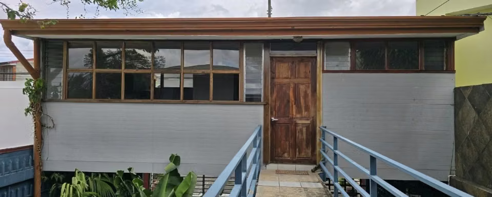 Se alquila apartamento en Escazú, Bello Horizonte
