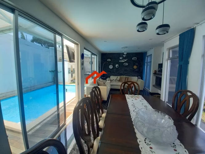 Venta de Casa con Piscina - El Bosque - San Rafael de Oreamuno - Cartago - Imagen 8