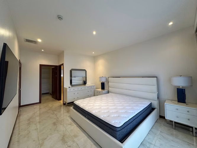 San Rafael de Escazú - Apartamento Amueblado - Imagen 4