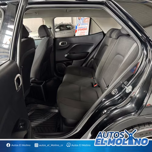 HYUNDAI VENUE GL 2022 - Imagen 6