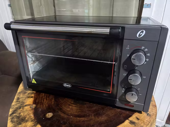 Horno eléctrico Oster pequeño – excelente estado, poco uso - Imagen 5