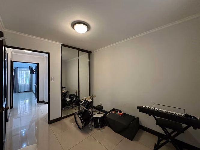 Casa de una planta 3 habitaciones 2 parqueos en Condominio - Imagen 19