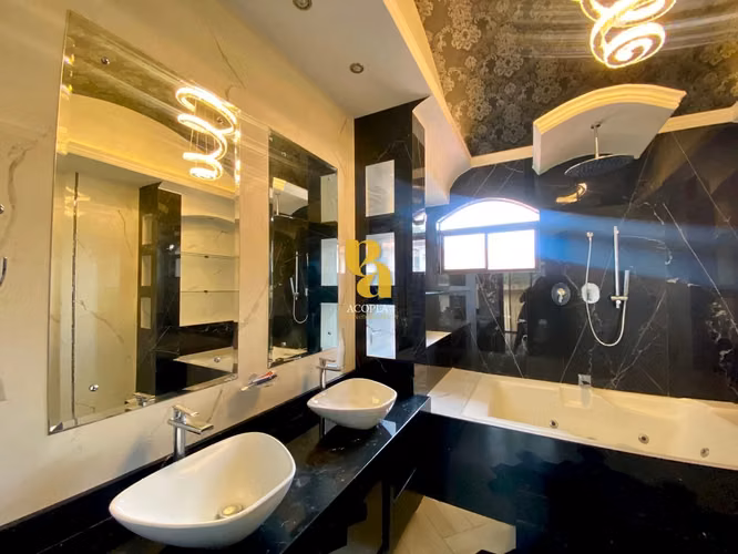 Venta de casa en condominio en Guachipelín, Escazú - Imagen 11