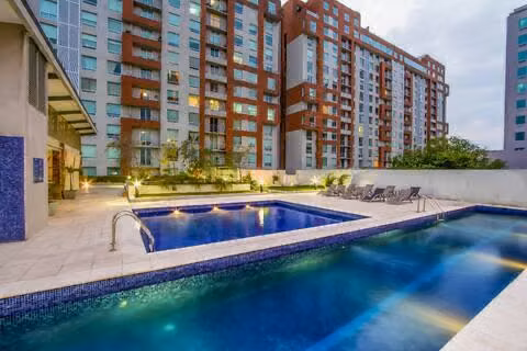 Spacious 95 m² Apartment with Private Patio & Pergola – Condominio 6-30, San José