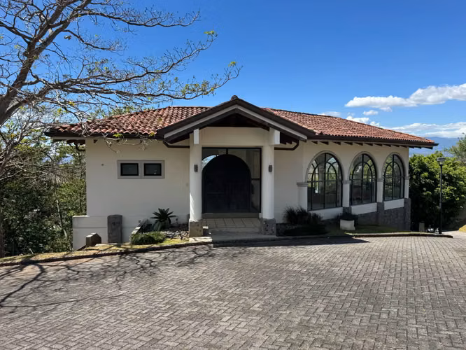 Venta / Lote Impresionante en Condominio Altamira, Ciudad Colón, San José - Imagen 8
