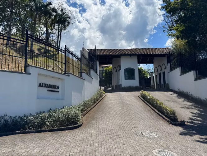 Sale / Impressive Lot in The Altamira Condominium, Ciudad Colon, San Jose