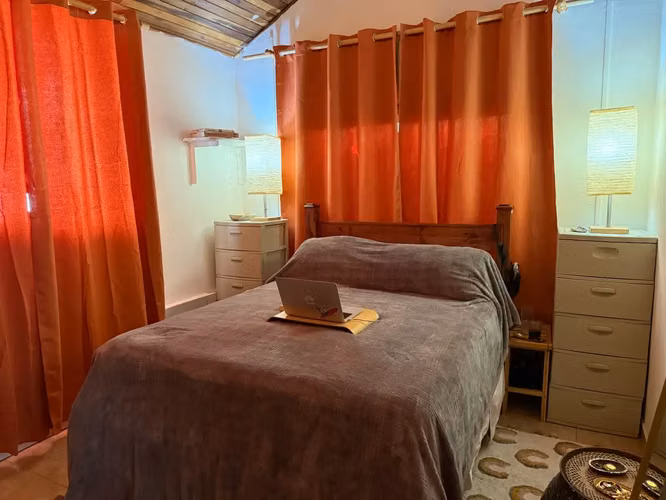 Inversión Excelente en Jacó Beach: Propiedad Versátil de 4 Habitaciones - Imagen 18