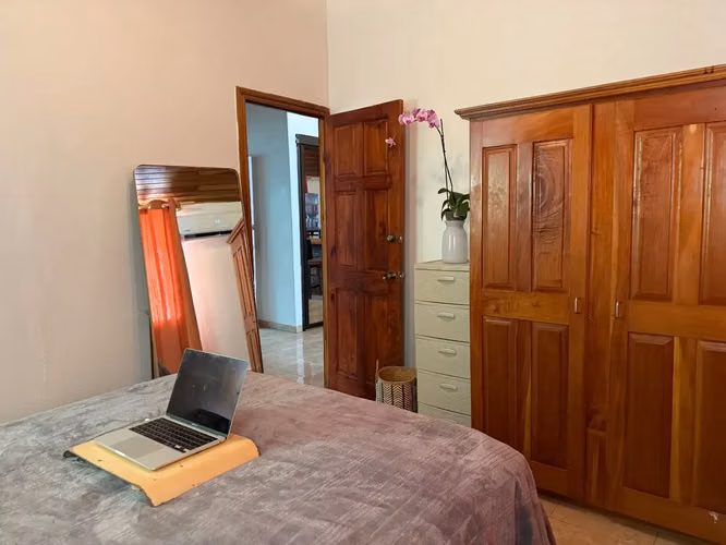 Inversión Excelente en Jacó Beach: Propiedad Versátil de 4 Habitaciones - Imagen 19
