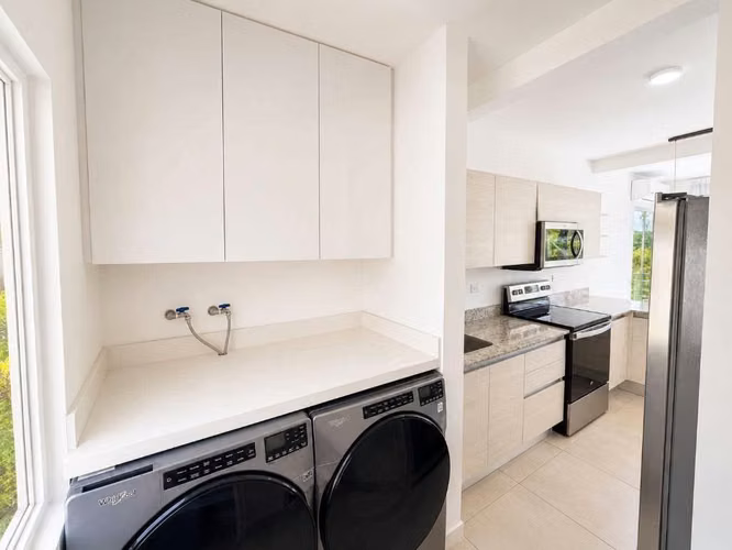 Alquiler de casa en condominio en caoba en ciudad Colón con línea blanca - Imagen 4