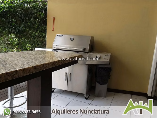 Apartamento Amueblado en Guachipelín de Escazú con AC - Imagen 16