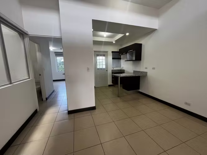 Alquiler apartamento San Pablo Heredia, amplio, con mezanine , condominio - Imagen 9