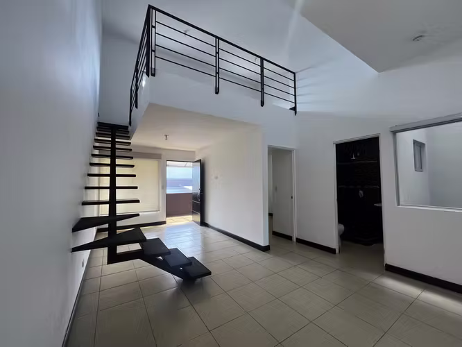 Alquiler apartamento San Pablo Heredia, amplio, con mezanine , condominio - Imagen 2