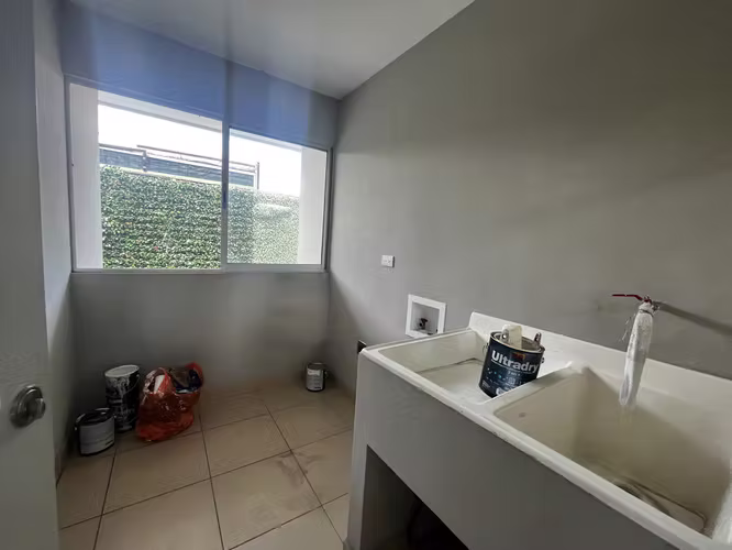 Alquiler apartamento San Pablo Heredia, amplio, con mezanine , condominio - Imagen 5