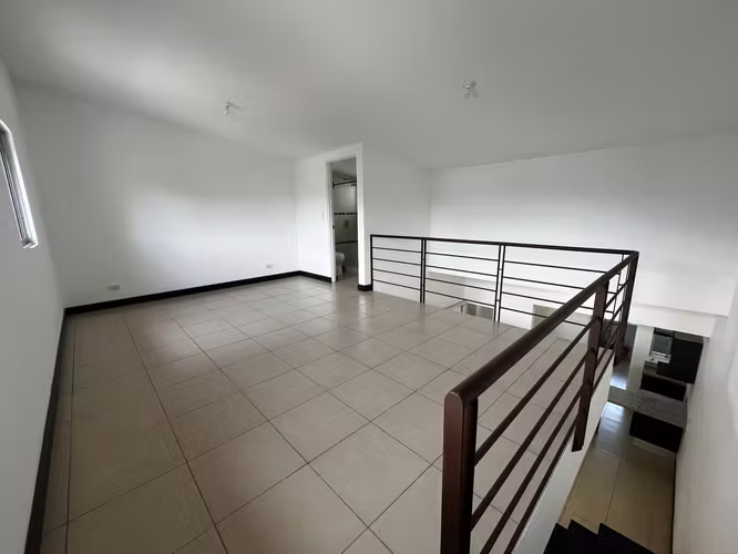 Alquiler apartamento San Pablo Heredia, amplio, con mezanine , condominio - Imagen 4