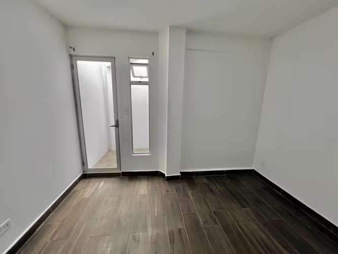 Alquiler de Apartamento en Rohrmoser cerca de PizzaHut 2 Parqueos - Imagen 2