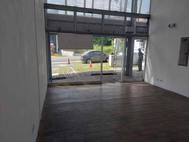 San Rafael de Escazu - Local Comercial