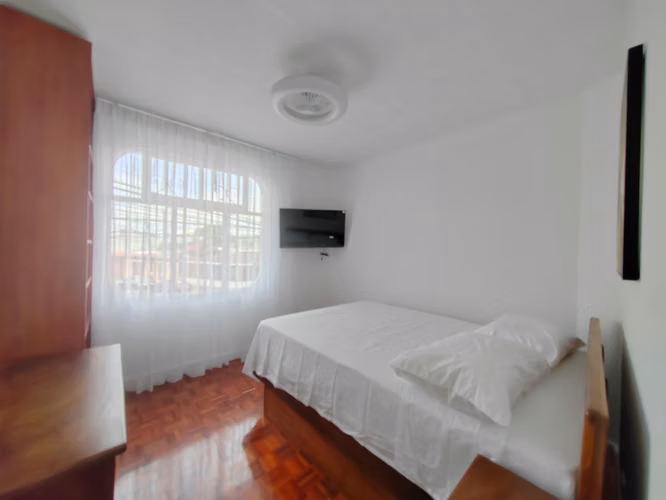 Un apartamento diferente: moderno, amplio y completamente amoblado - Imagen 9