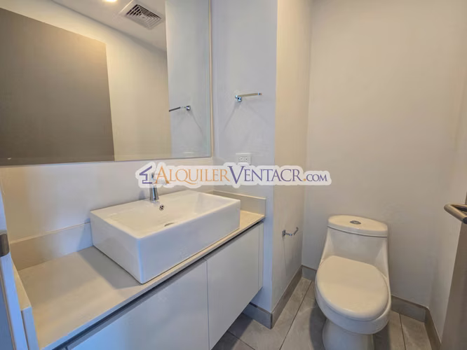 LUJOSO APARTAMENTO DE 3 HABIT. + DE SERVICIO EN ESCAZU CENTRO - Imagen 2