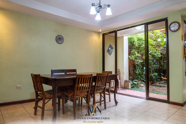 Casa  en Barrio Escalante | Uso Comercial y Residencial - Imagen 5