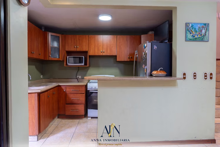Casa  en Barrio Escalante | Uso Comercial y Residencial - Imagen 8