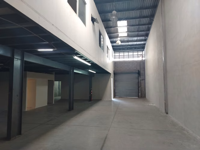 Bodega en Alquiler en Uruca 453 m² con Mezanine - Imagen 4