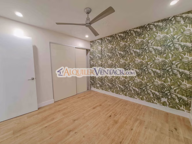 LUJOSA CASA AMUEBLADA DE 406 M2 CON PISCINA PROPIA EN JABONCILLOS - Imagen 13